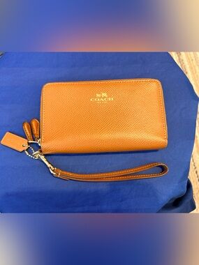 Coach Saddle Crossgrain Leather Double Zip Phone Wallet Wristlet